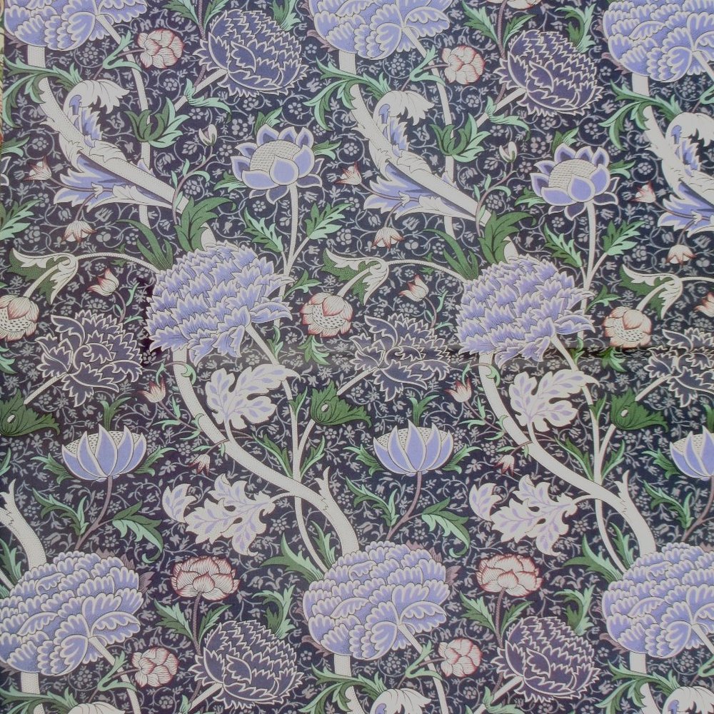 William. Morris Cray Gift Wrap 3 Sheets English 1987